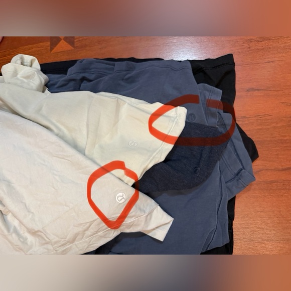 Lot of LuLuLemon Tee shirts.  RESERVED ….. Do not purchase - Picture 3 of 3